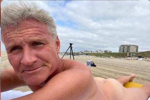 1_STAR-David-Coulthard-gets-bum-out-on-nudist-beach-in-cheeky-Instagram-snap.jpg
