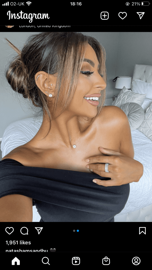 Instagram star Lorna Luxe shares powerful message about stretch marks