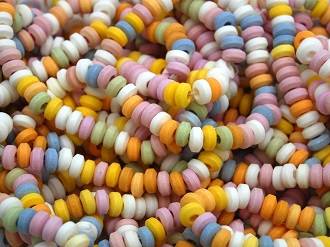candy-necklace-retro-sweets-keep-it-sweet.jpg