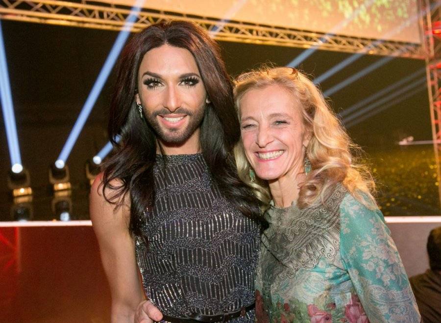 Conchita-Wurst-Austria-Eurovision-2015.jpg