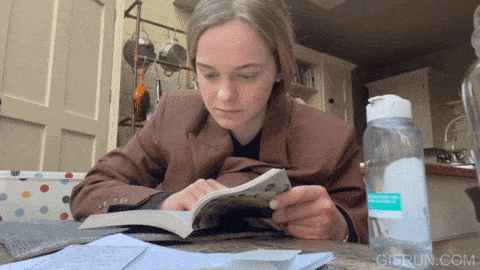 giphy.gif
