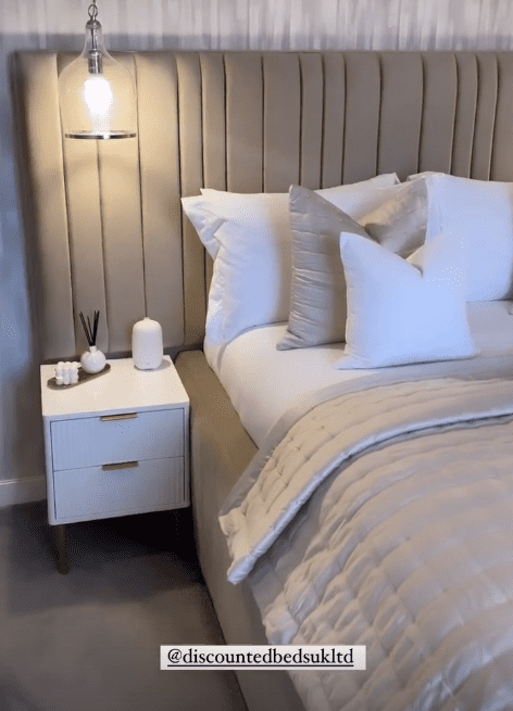 headboard.png