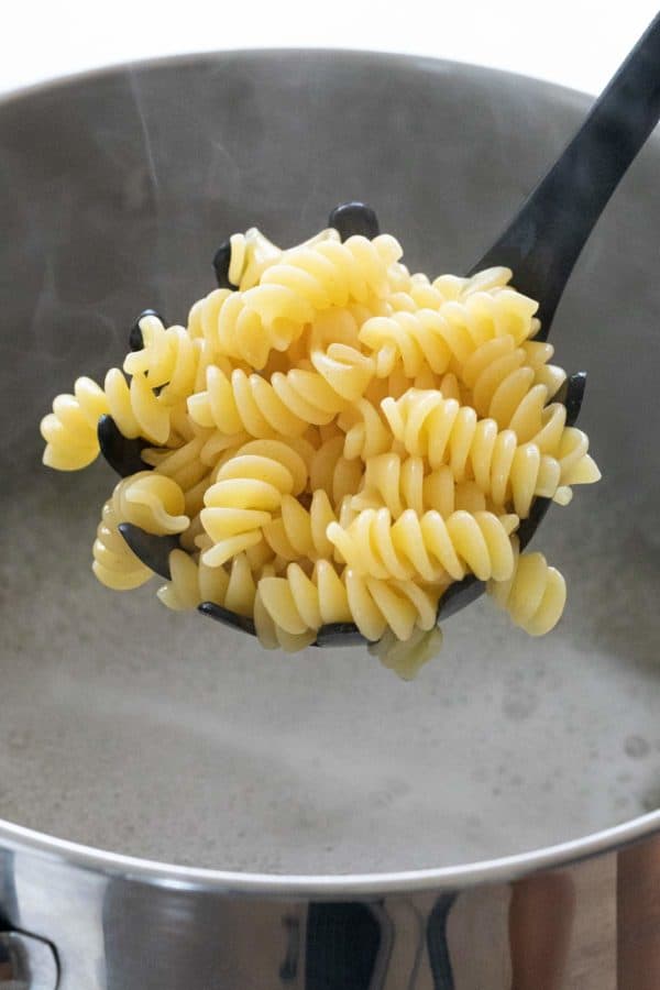 how-to-cook-pasta-2-600x900.jpg