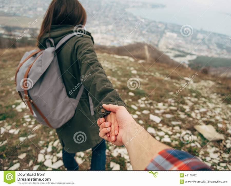 ng-nature-outdoor-couple-love-focus-hands-49171887.jpg