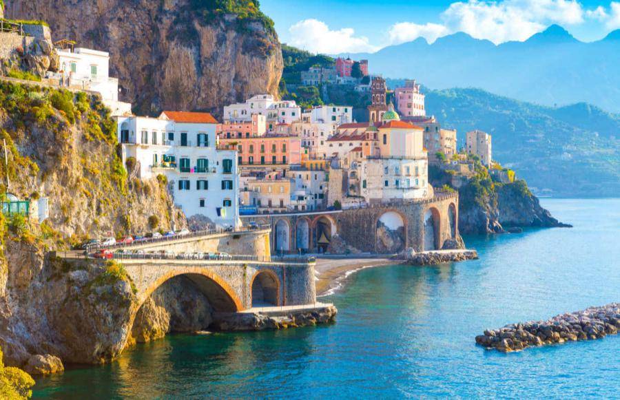 visit-amalfi-coast-Amalfi.jpg