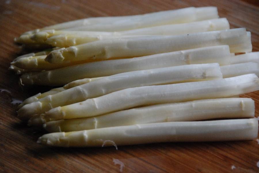 white+asparagus.jpg