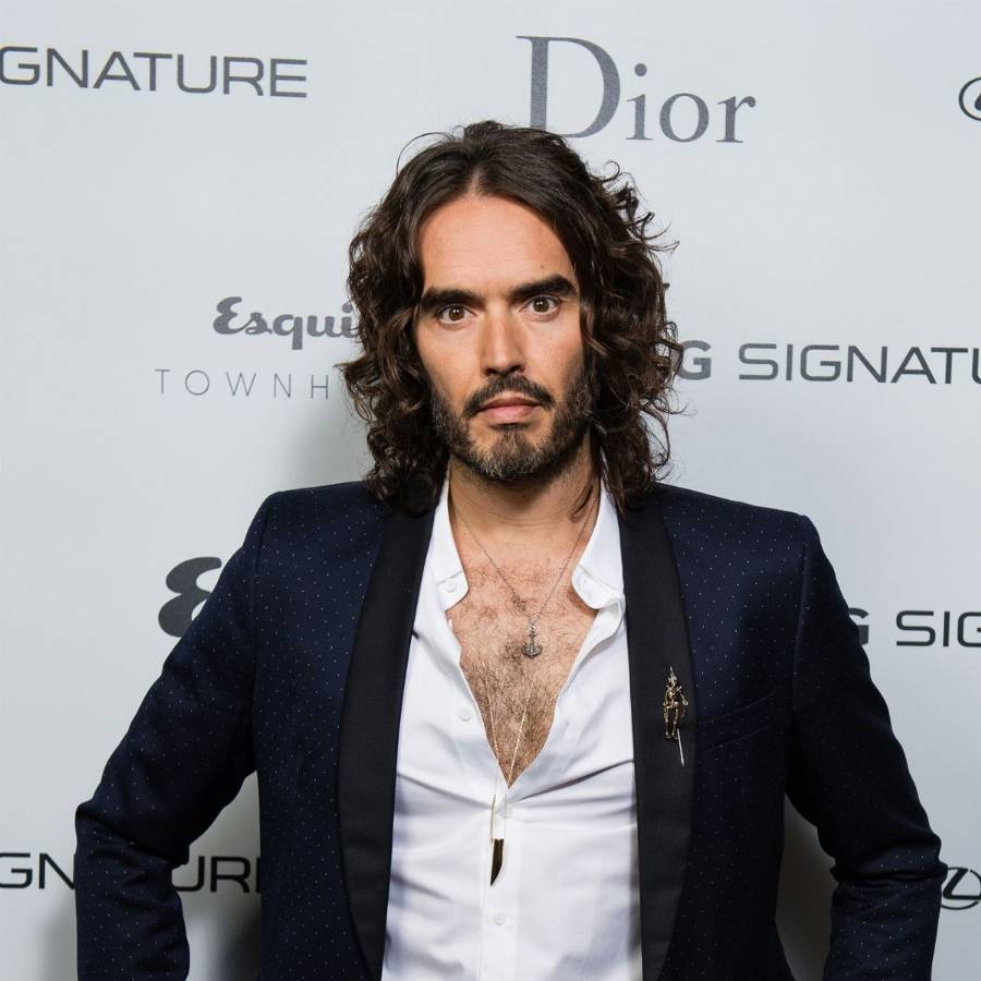 -with-Russell-Brand-at-Esquire-Townhouse-with-Dior.jpg